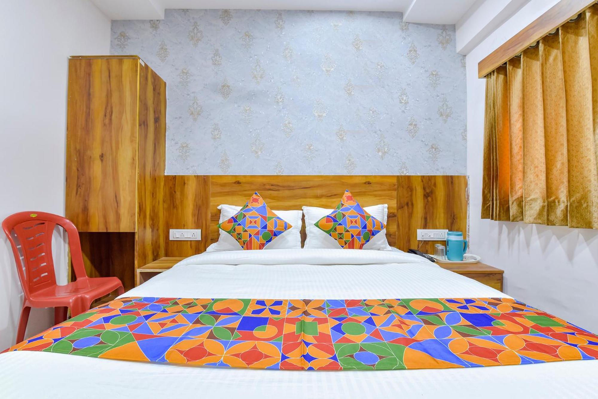 Fabhotel Star Ahmedabad Buitenkant foto