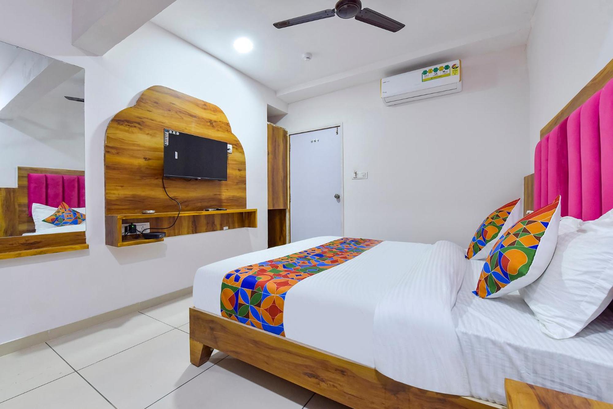 Fabhotel Star Ahmedabad Buitenkant foto